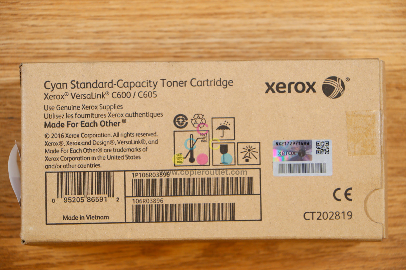 Genuine Xerox Cyan Standard Capacity Toner Cart Versalink C600 C605 106R03896 !!