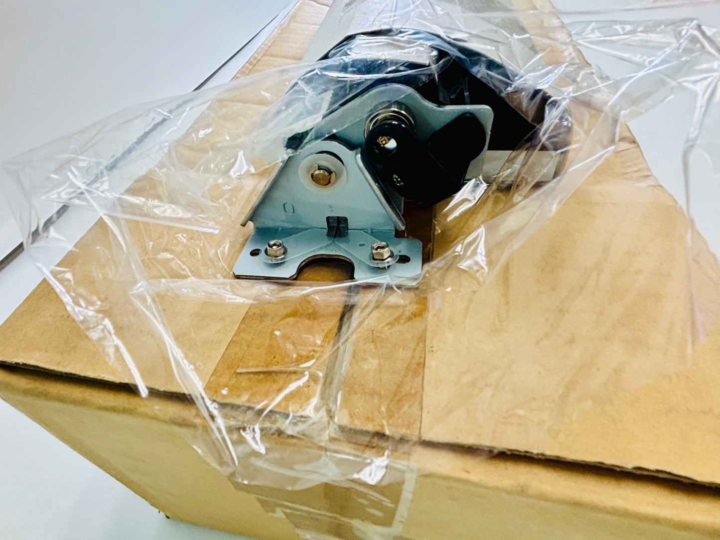 Open Genuine Xerox WorkCentre M24, M32, M40 Transfer Roller Assembly 604K07070