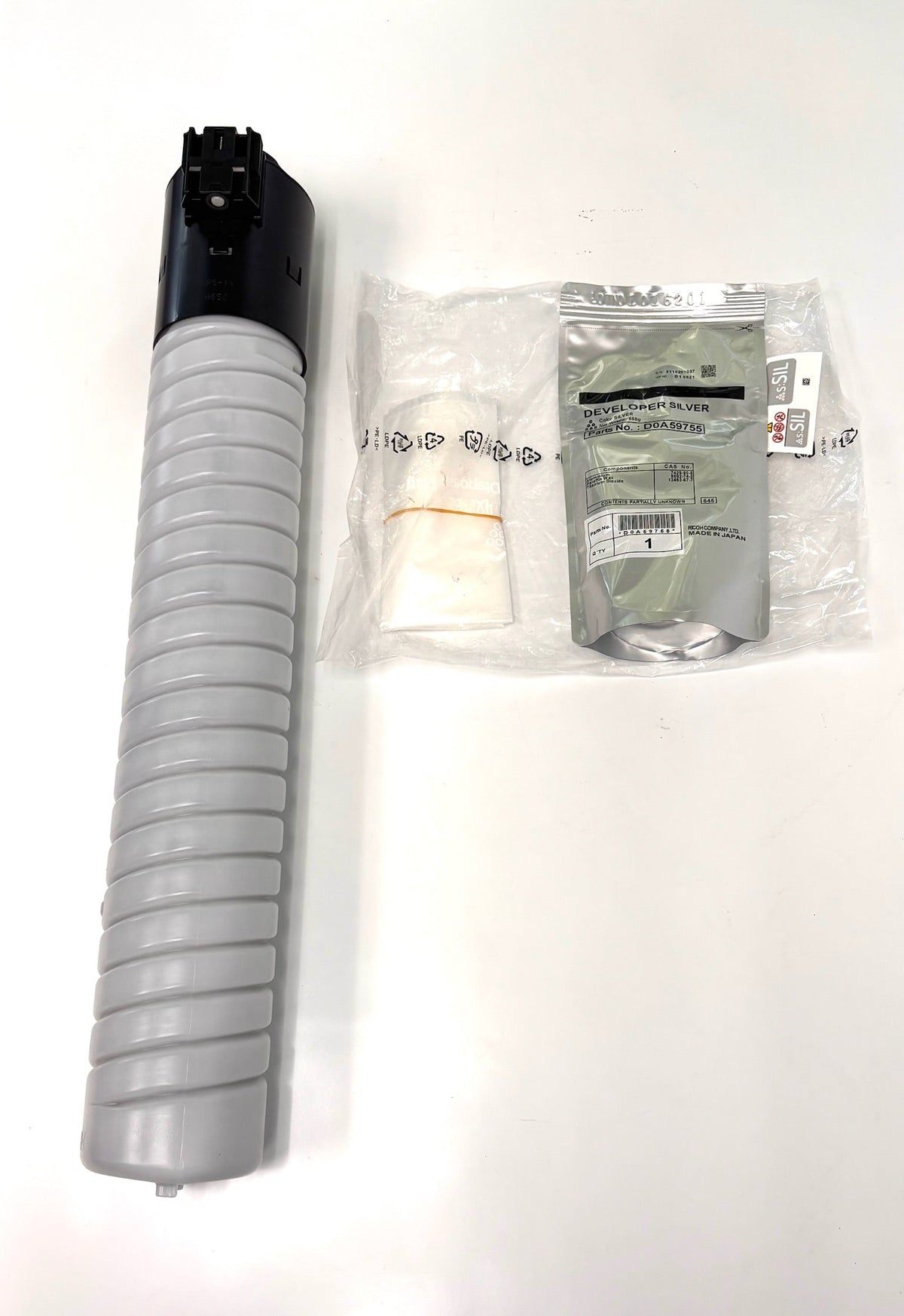 Genuine Ricoh Pro C7200 Series Silver Toner and Developer 828622 & D0A59755