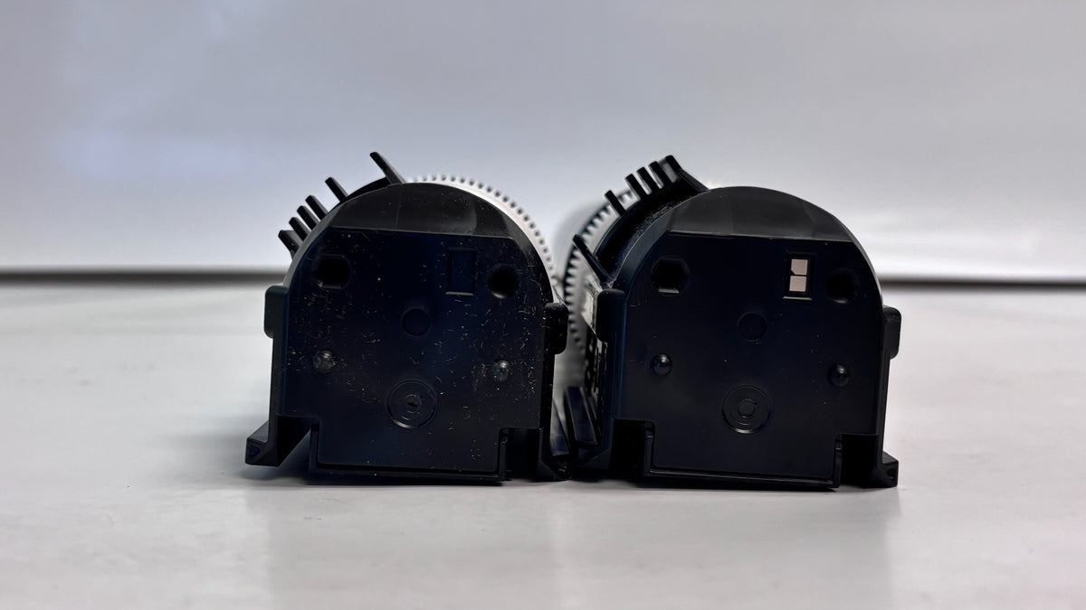 2 Open Genuine Canon iRA C5535,C5540 Cyan & Yellow Toners GPR-55LC, GPR-55LY