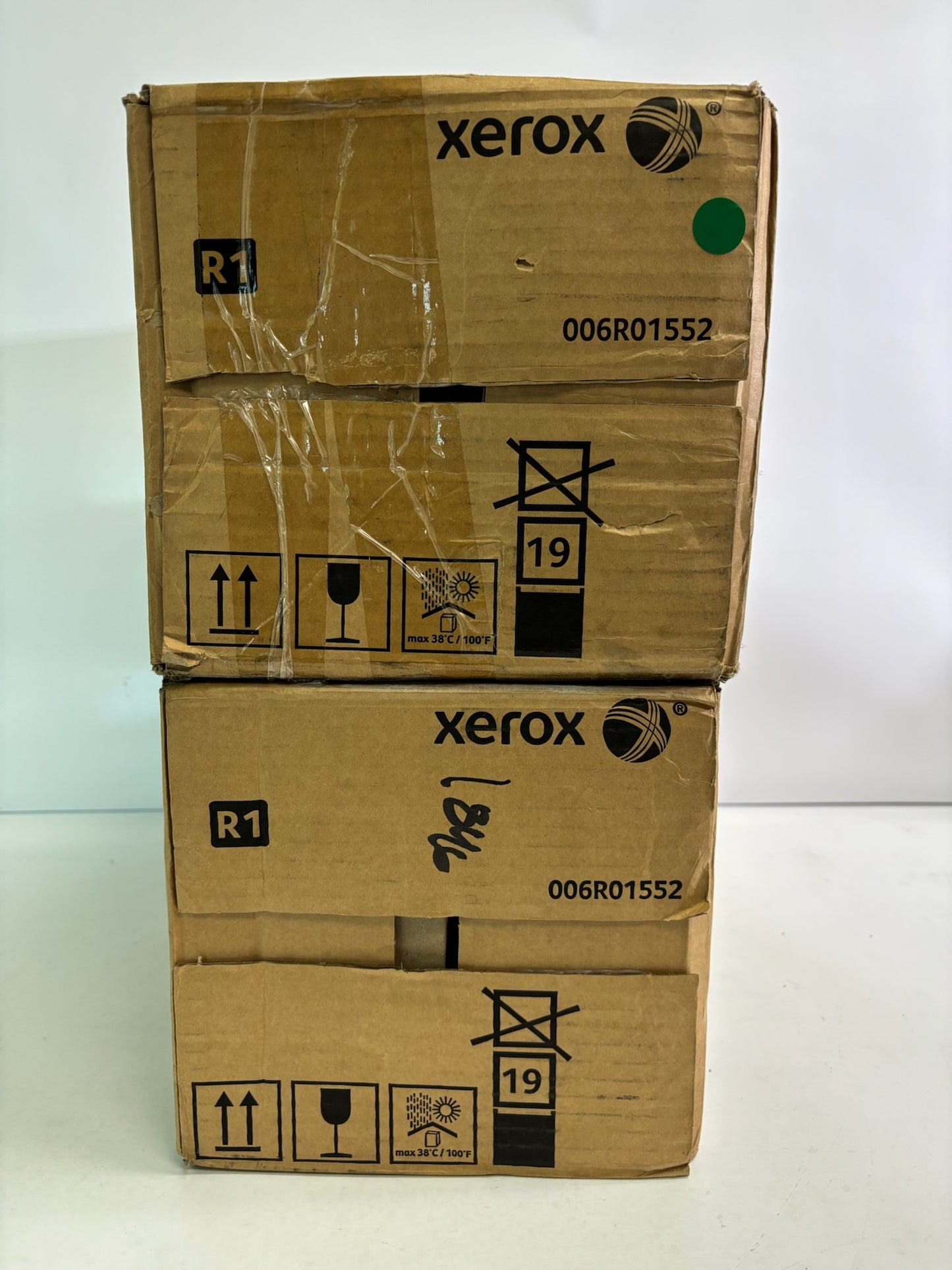 2 Genuine Xerox Workcentre 5865/5875/5890 Black Toners 006R01552 (4 bottles)