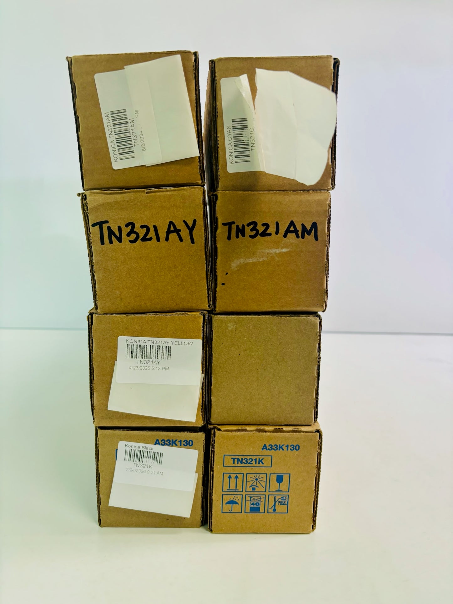 8 Genuine Konica BHC224, C284 Cyan, Mag, Yellow & Black Toners TN321 CMMYYYKK