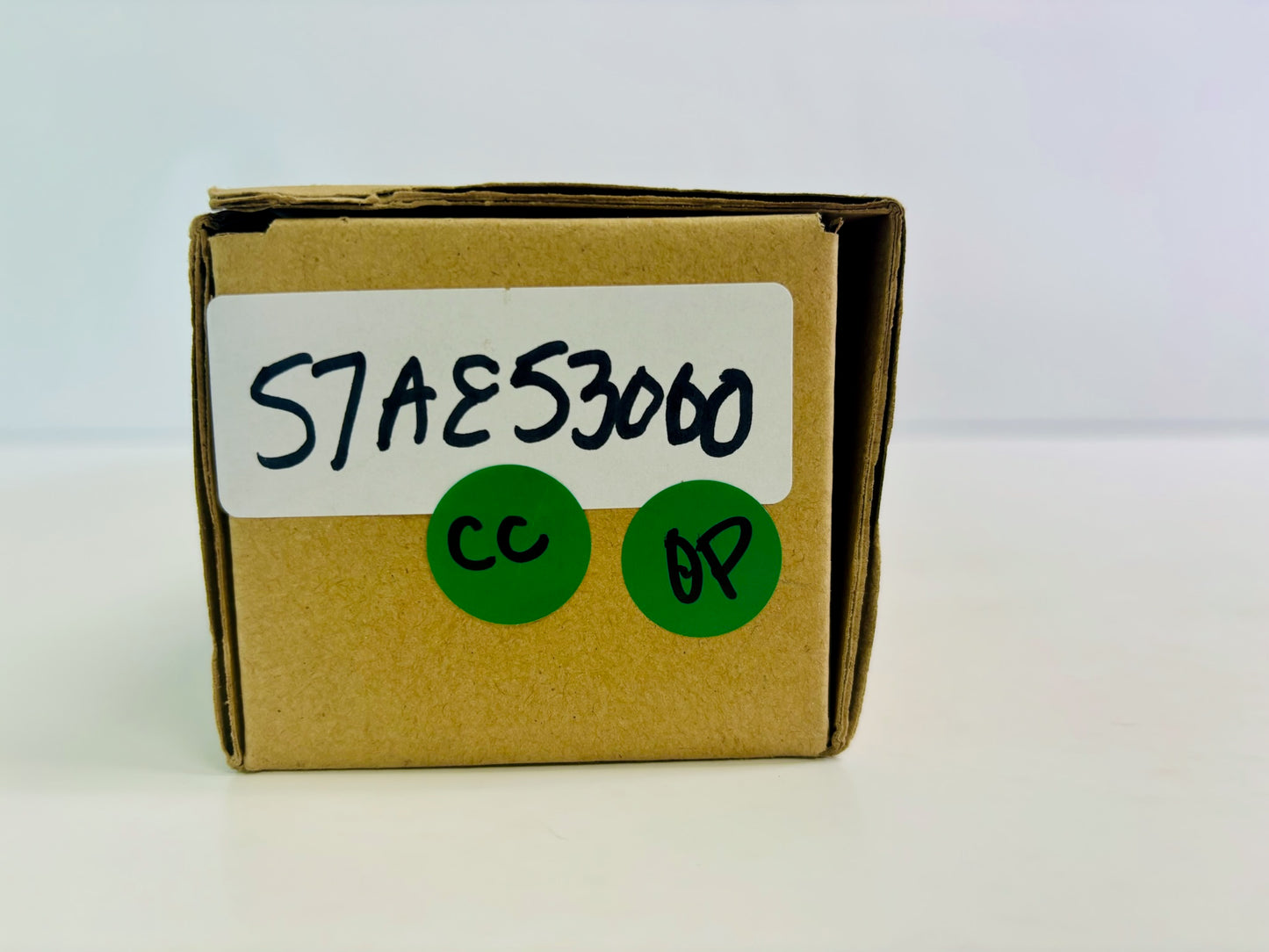 Open Konica Minolta Bizhub 600, 601 Lower Fuser Fixing Roller 57AE53060
