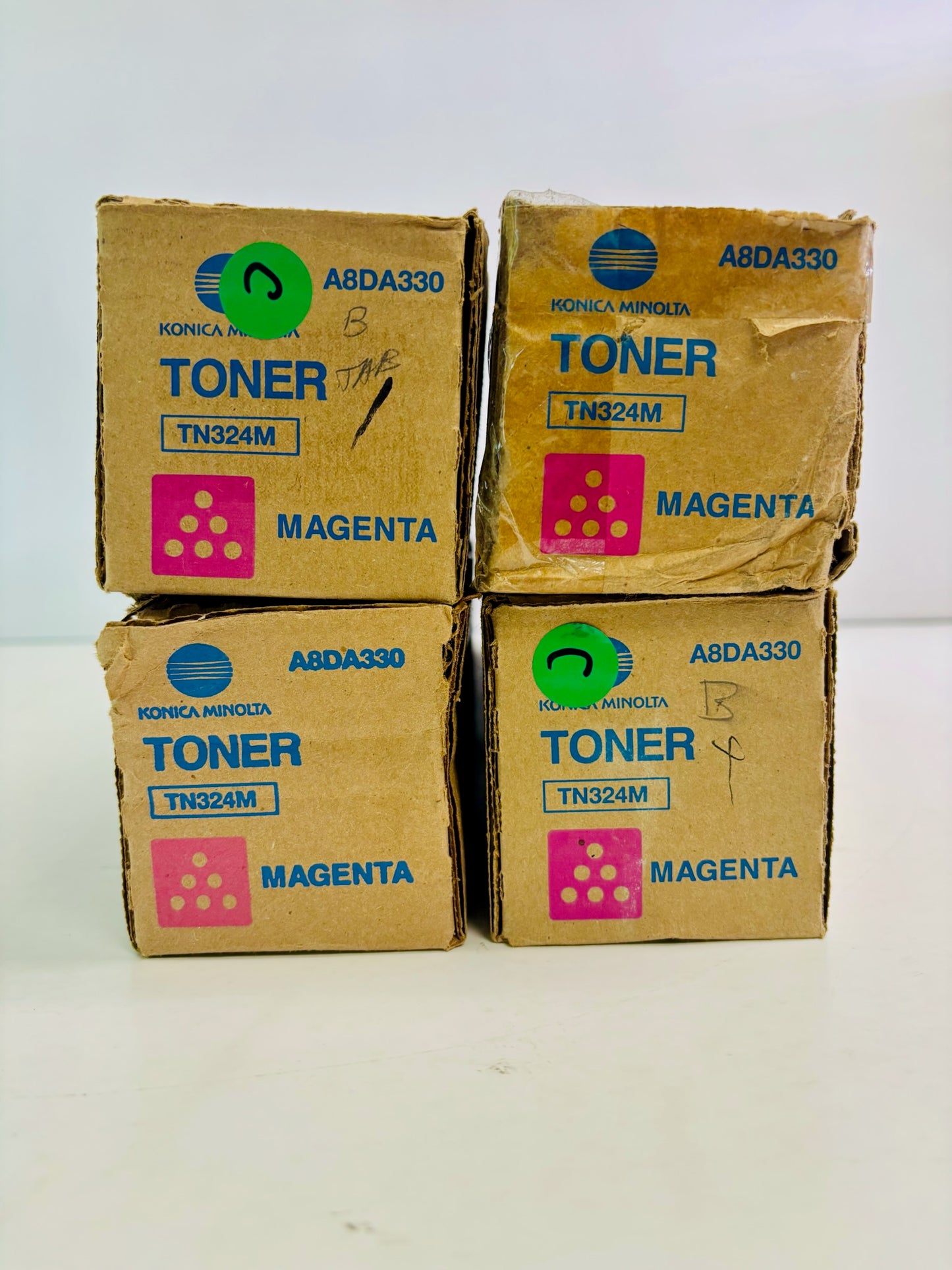 4 Genuine Konica Minolta  bizhub C258, C308 Magenta Toner TN324M (Bad Box)