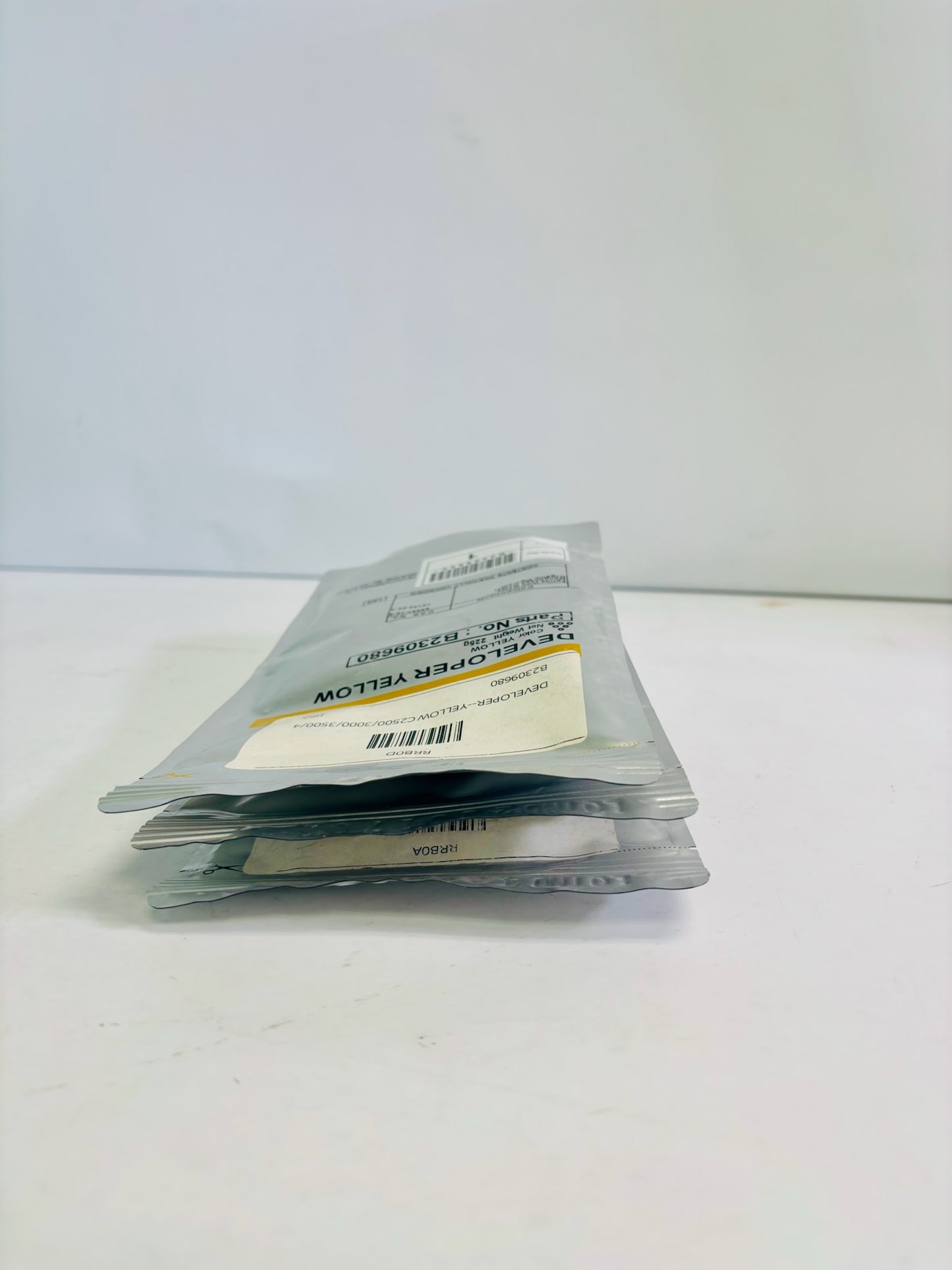 4 Genuine Ricoh Aficio MP C2000 CMYK Developer B2309640,9660,9670,9680