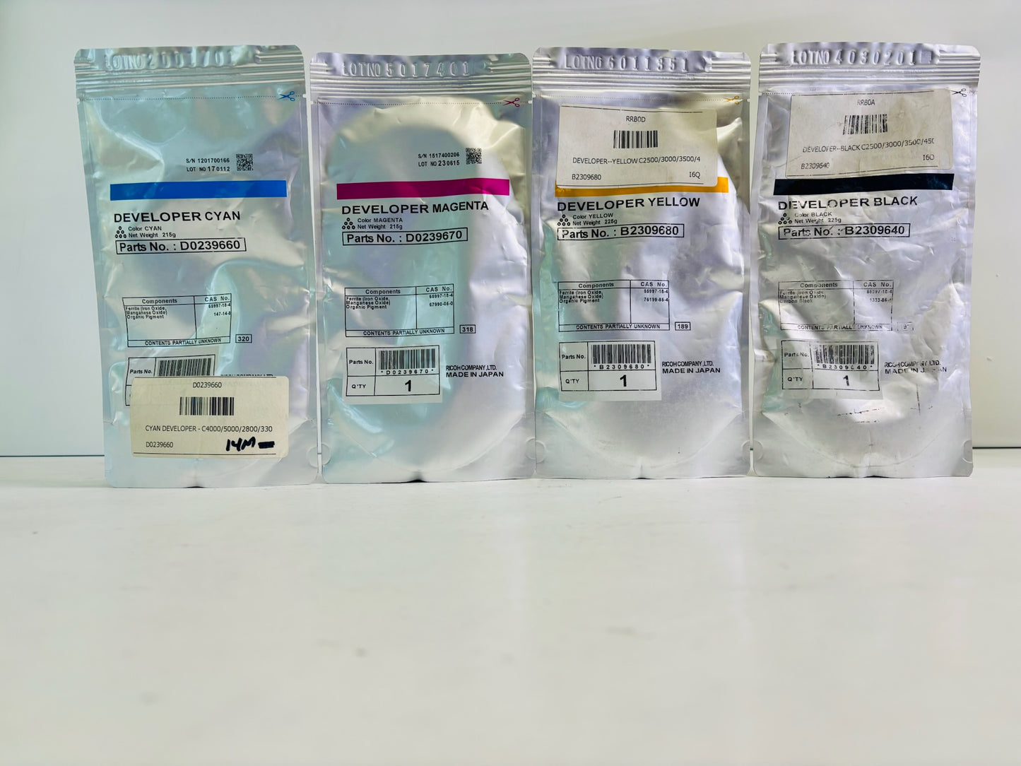4 Genuine Ricoh Aficio MP C2000 CMYK Developer B2309640,9660,9670,9680