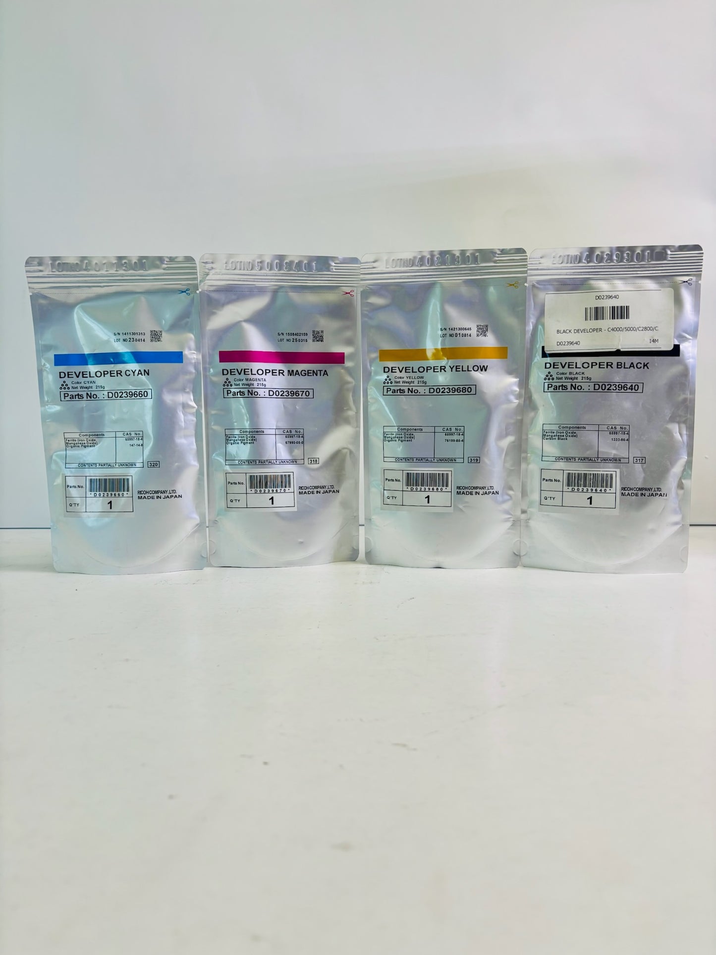 4 OEM Ricoh Aficio MP C2800,C3300,C4000 CMYK Developer D0239640,660,670,680