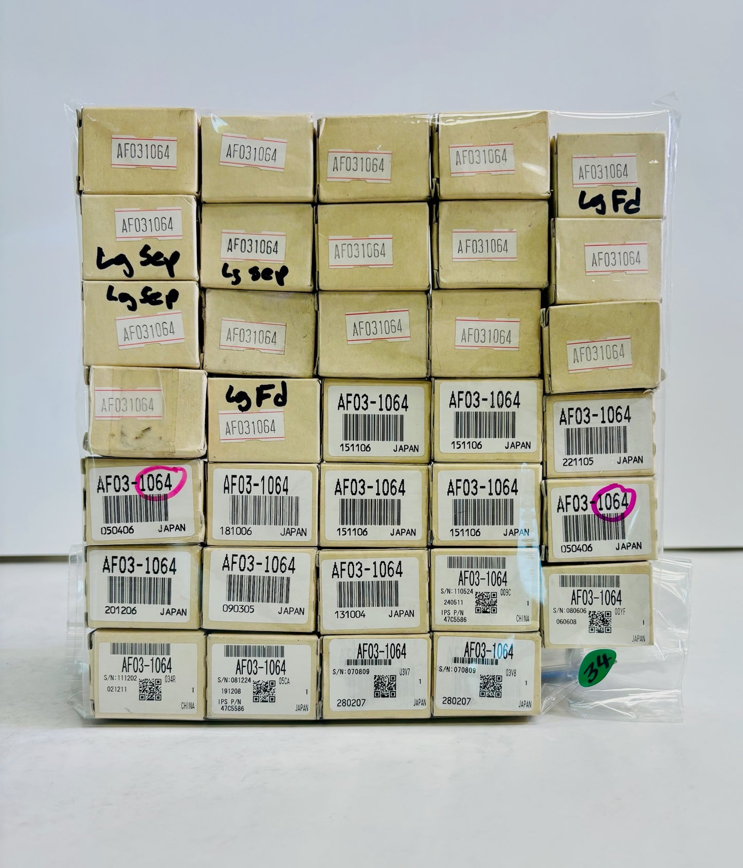 34 Genuine Ricoh MP3500,4500P,DSM735E LCT Feed Roller AF031064 (AF03-1064)