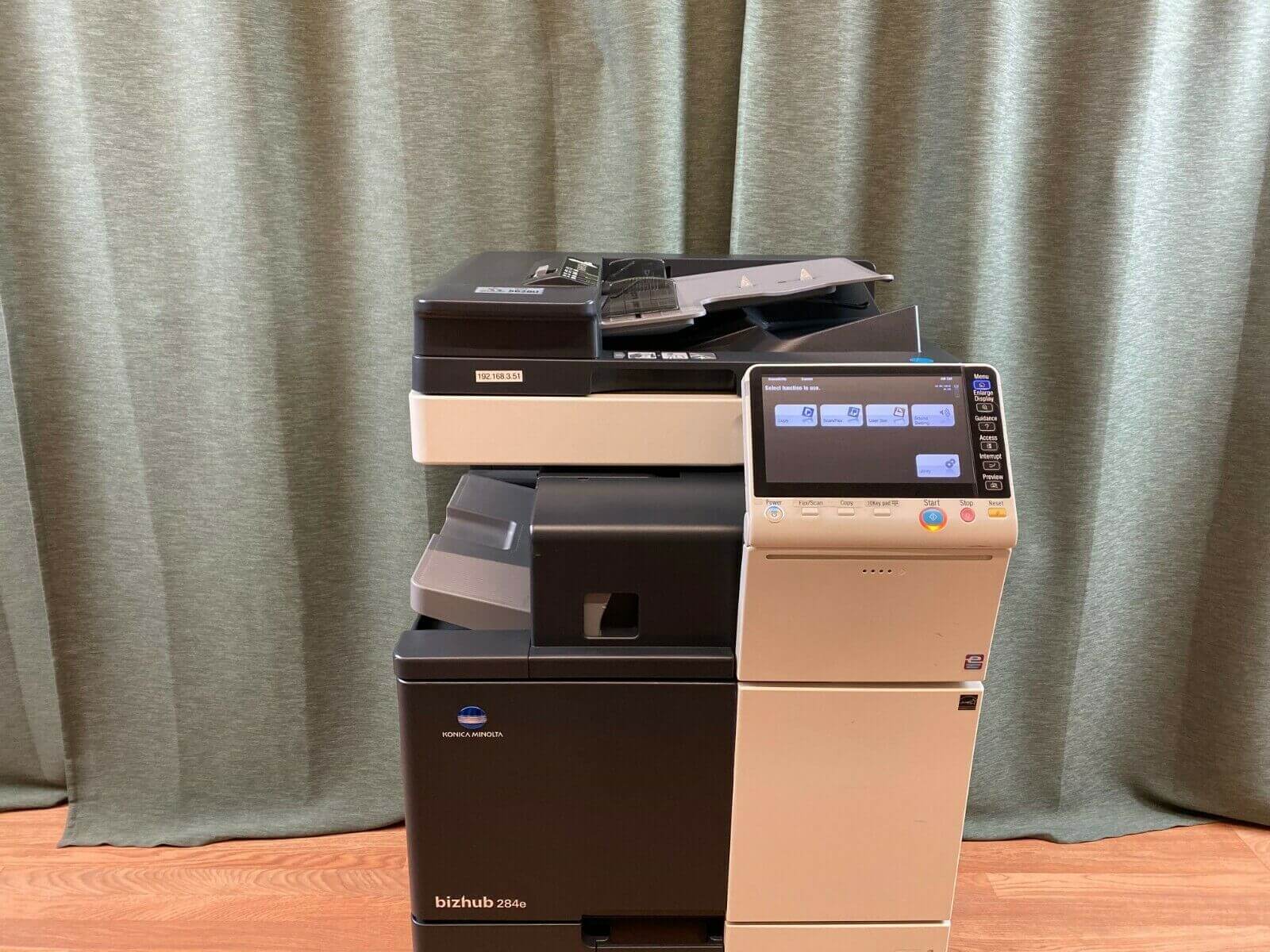 Konica Minolta Bizhub 284e B/W Copier Printer Scanner Fax Finisher LOW USE 44k - copier-clearance-center
