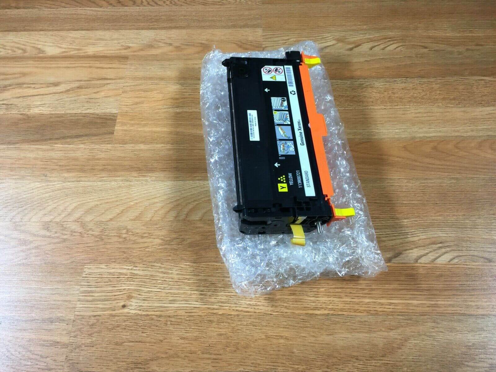 New No Box - GENUINE Xerox Phaser 6180 Yellow Toner 113R00721 -FedEx 2Day Air!! - copier-clearance-center