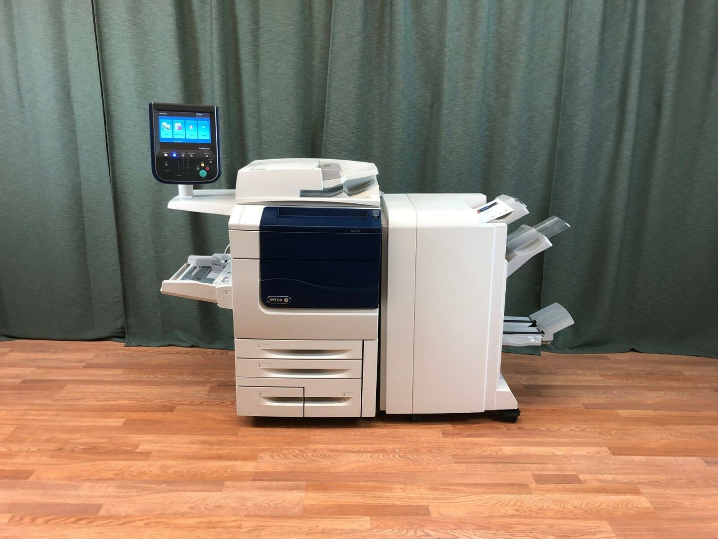 Xerox Color 570 Copier Printer Scanner Booklet Finisher Fiery Low Meter 137k - copier-clearance-center